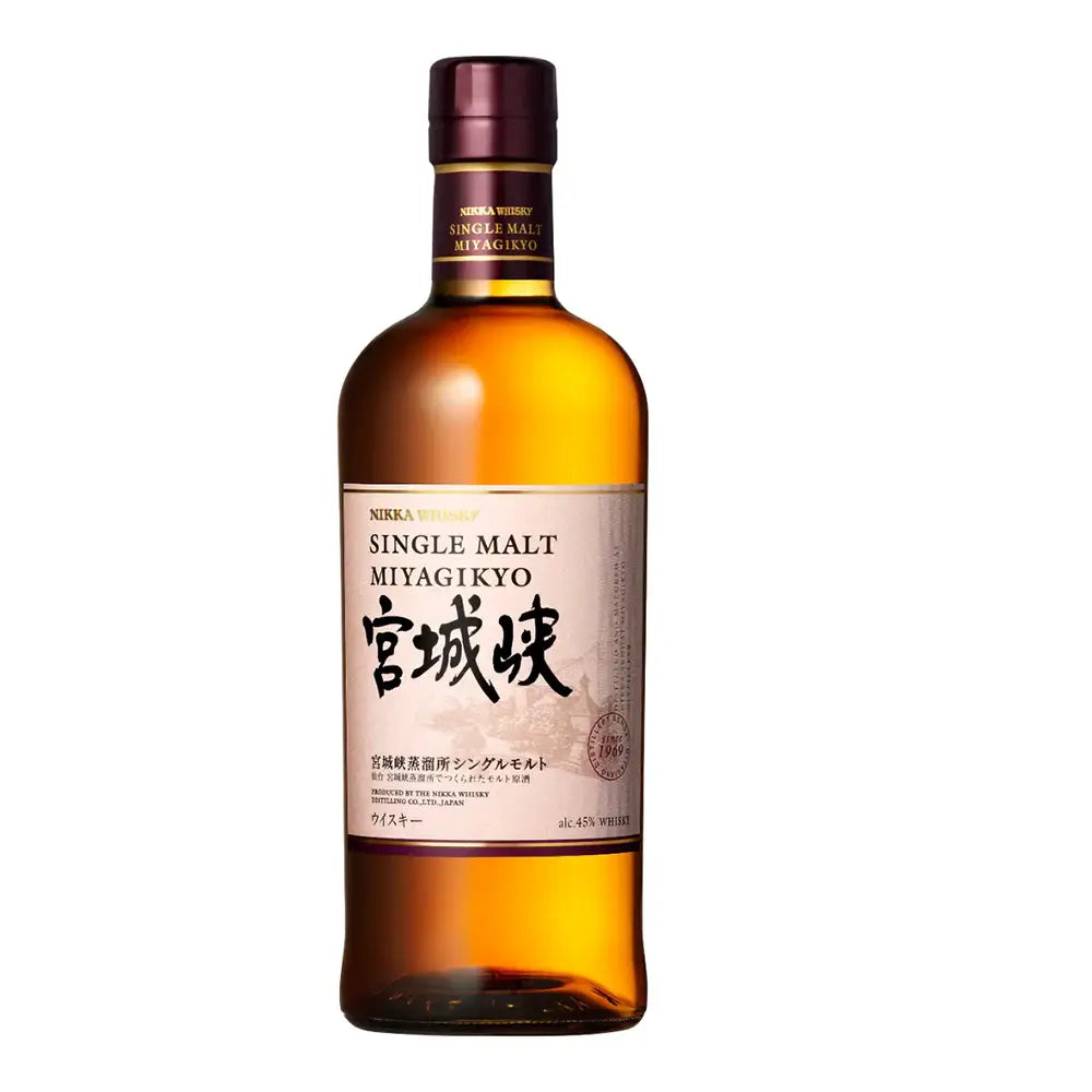 Nikka Taketsuru Pure Malt Japanese Whisky 700Ml Bottle Image