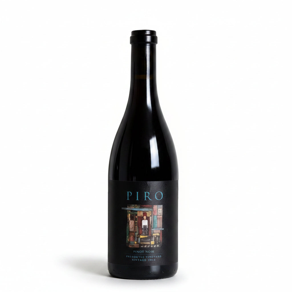 Bottle of Piro Presqu'ile Vineyard Pinot Noir 750mL showcasing the wine label and dark glass bottle.