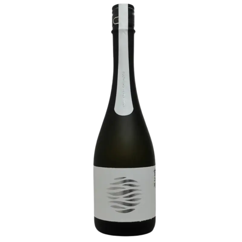 Yoshi No Gawa Minamo Nakagumi Junmai Dai Ginjo 720Ml Bottle Image