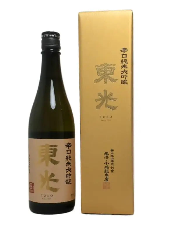 Toko Karakuchi Junmai Dai Ginjo 720Ml Bottle Image