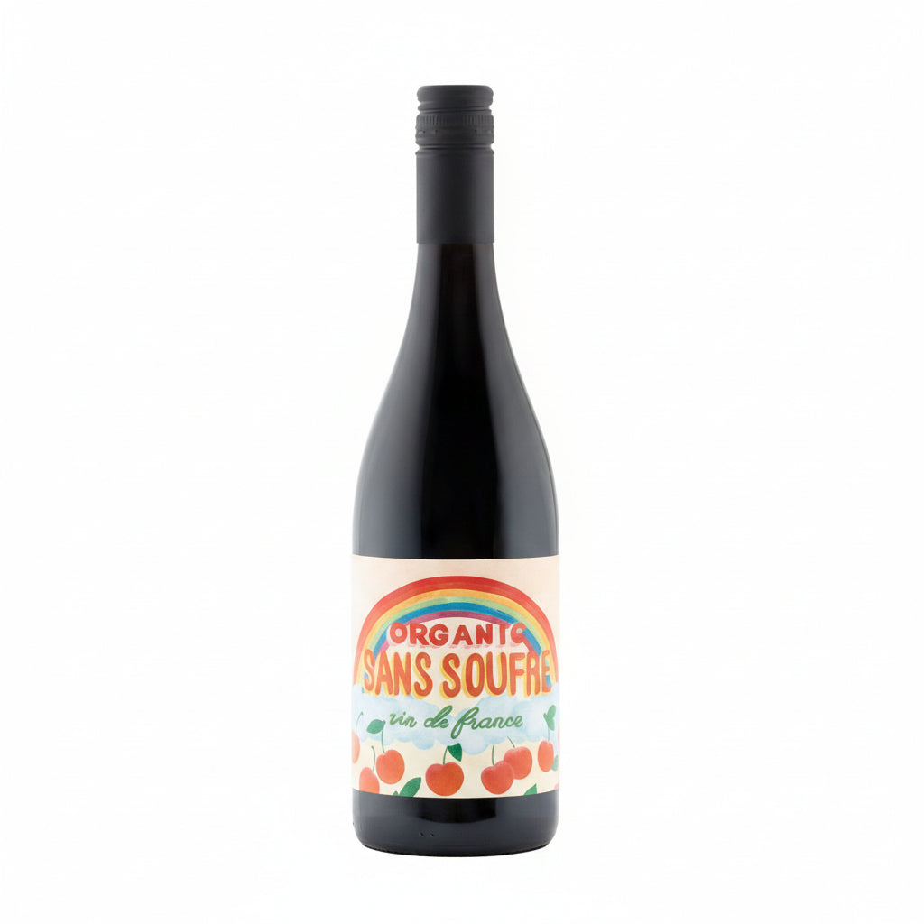 Colorful organic cherries with rainbow packaging from Cherries Sans Soufre, showcasing fresh, vibrant fruit in natural setting.