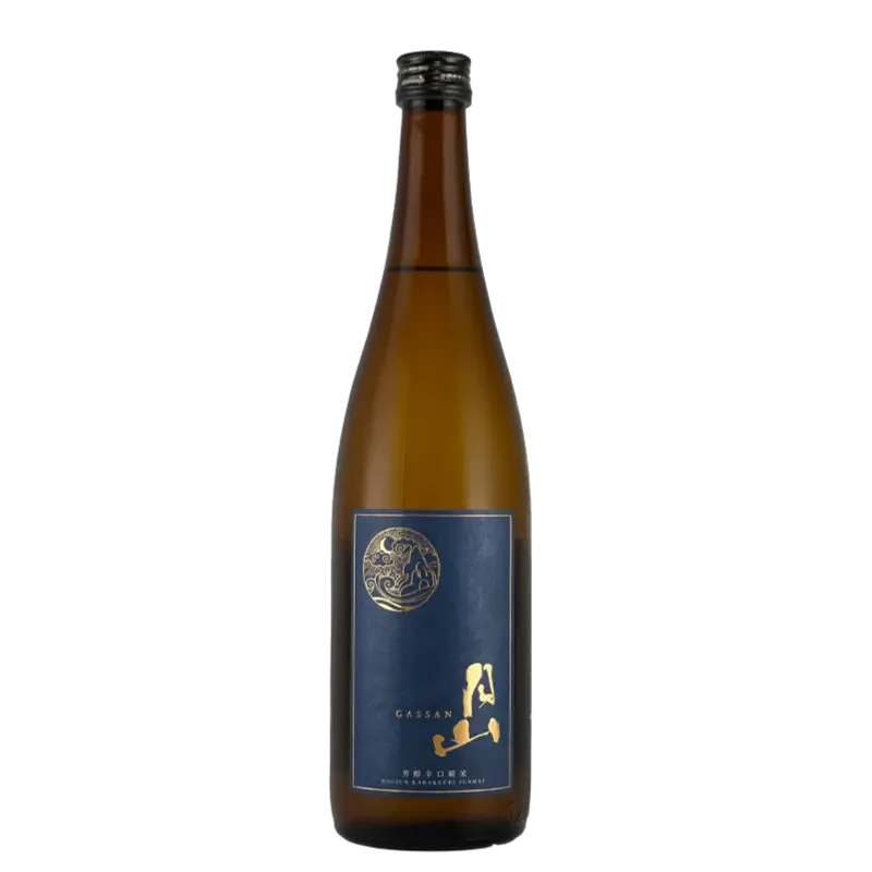 Gassan Houjin Karakuchi Junmai Sake 720Ml Bottle Image