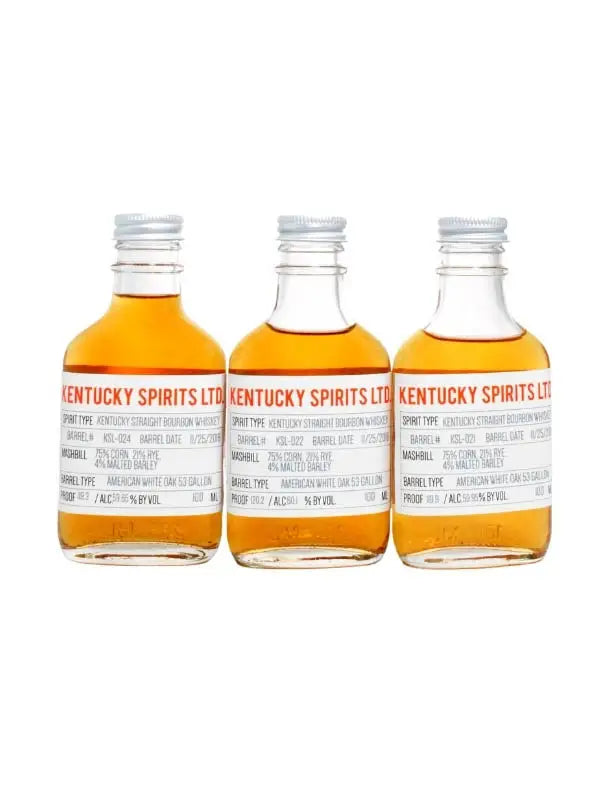Kentucky Straight Bourbon Whisky 3X100Ml Bottle Image